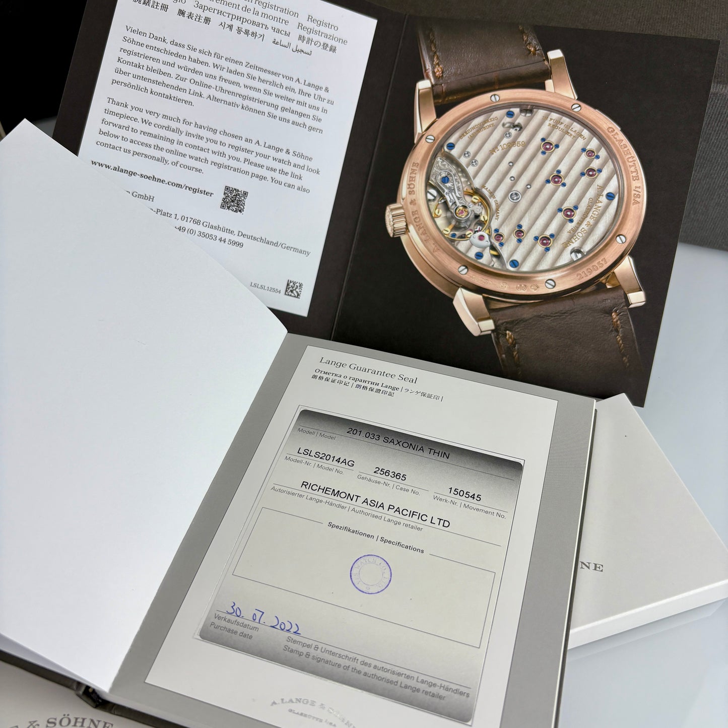 A Lange & Sohne Saxonia Thin 201.033