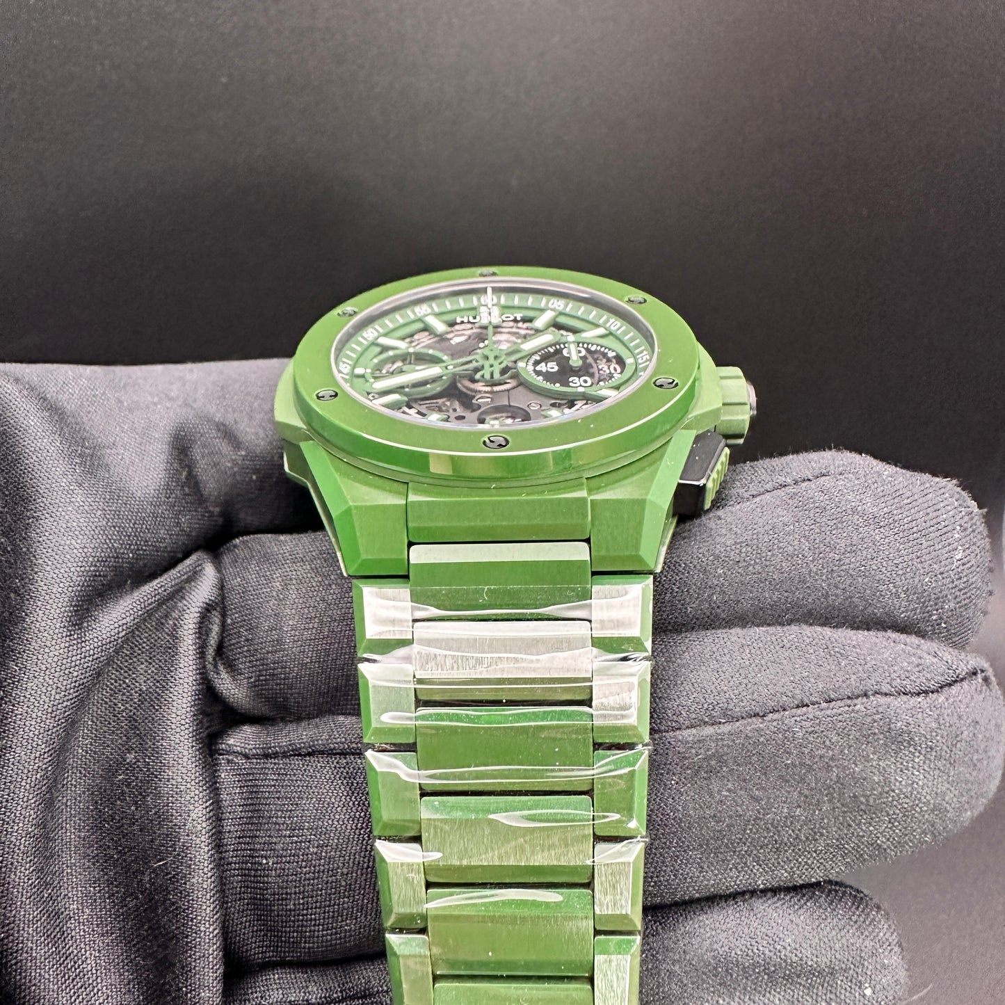 Hublot - Big Bang Unico Integral Green Ceramic 42mm
