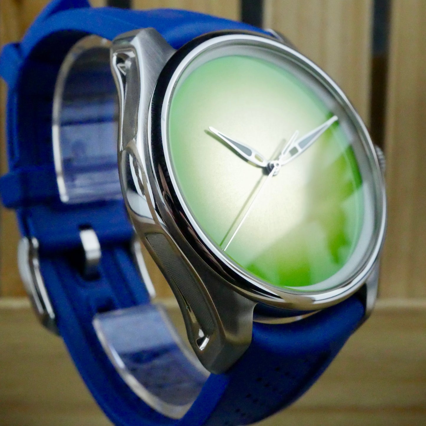 H. Moser & Cie. Pioneer Centre Seconds Concept – Citrus Green
