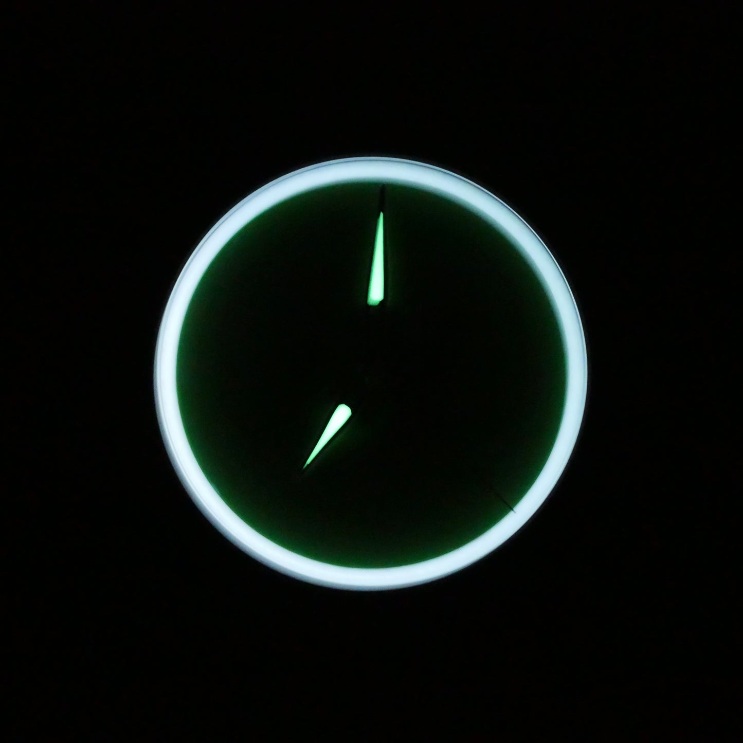 H. Moser & Cie. Pioneer Centre Seconds Concept – Citrus Green