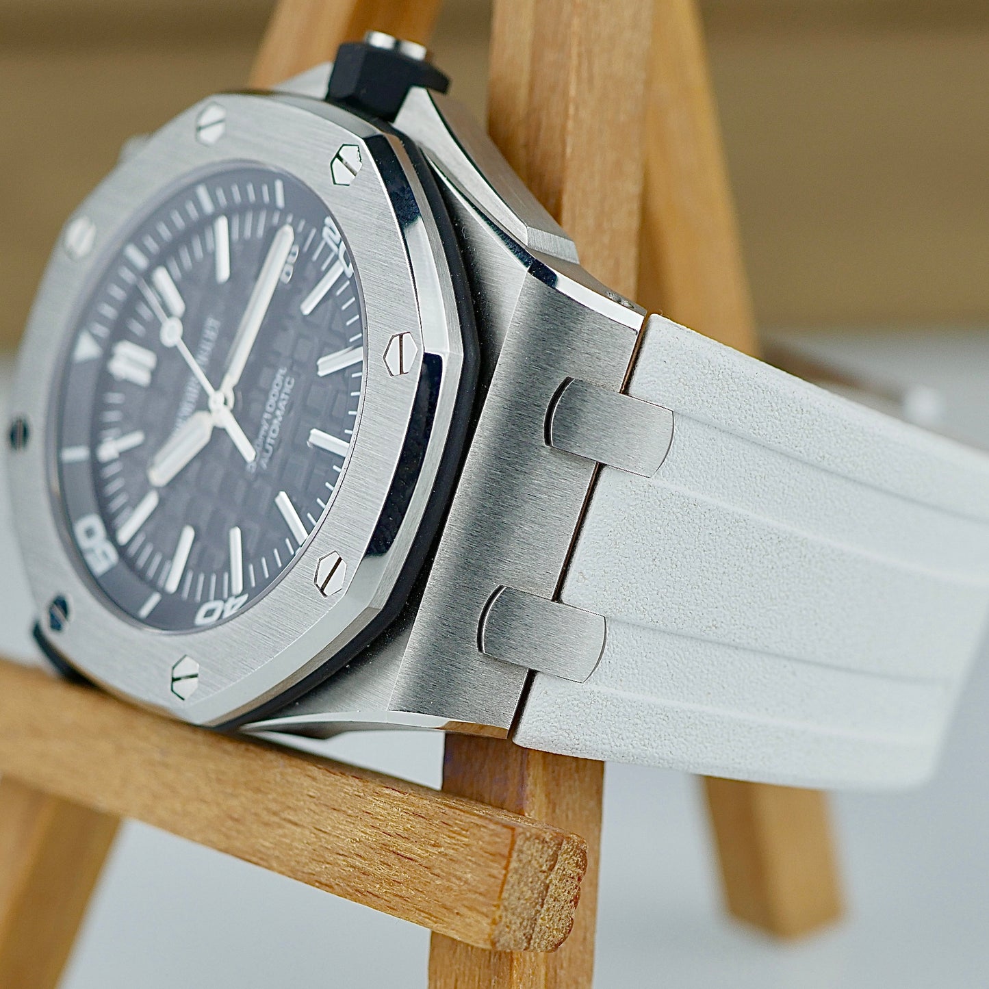 Audemars Piguet Royal Oak Offshore Diver – Ref. 15703ST with White Strap