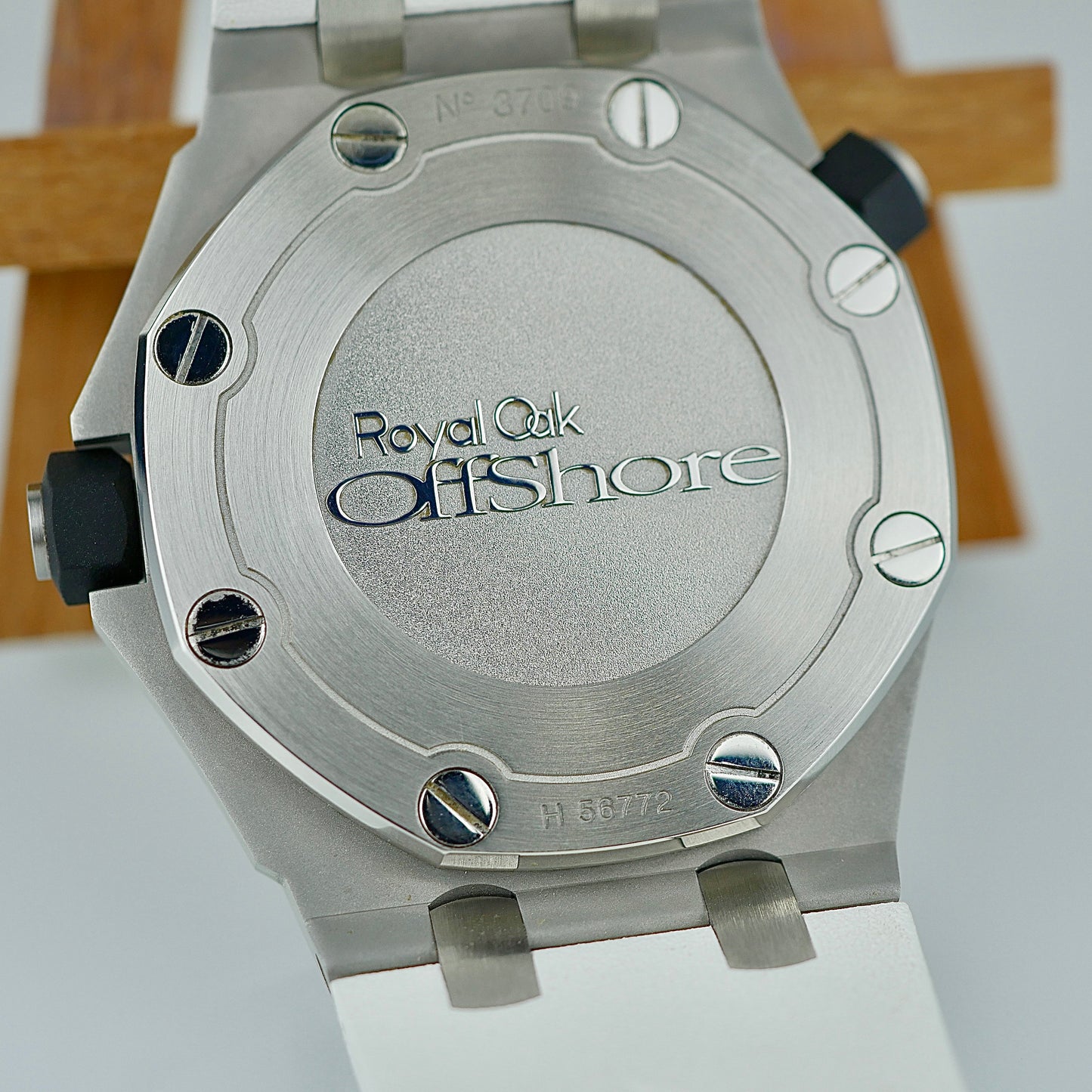 Audemars Piguet Royal Oak Offshore Diver – Ref. 15703ST with White Strap