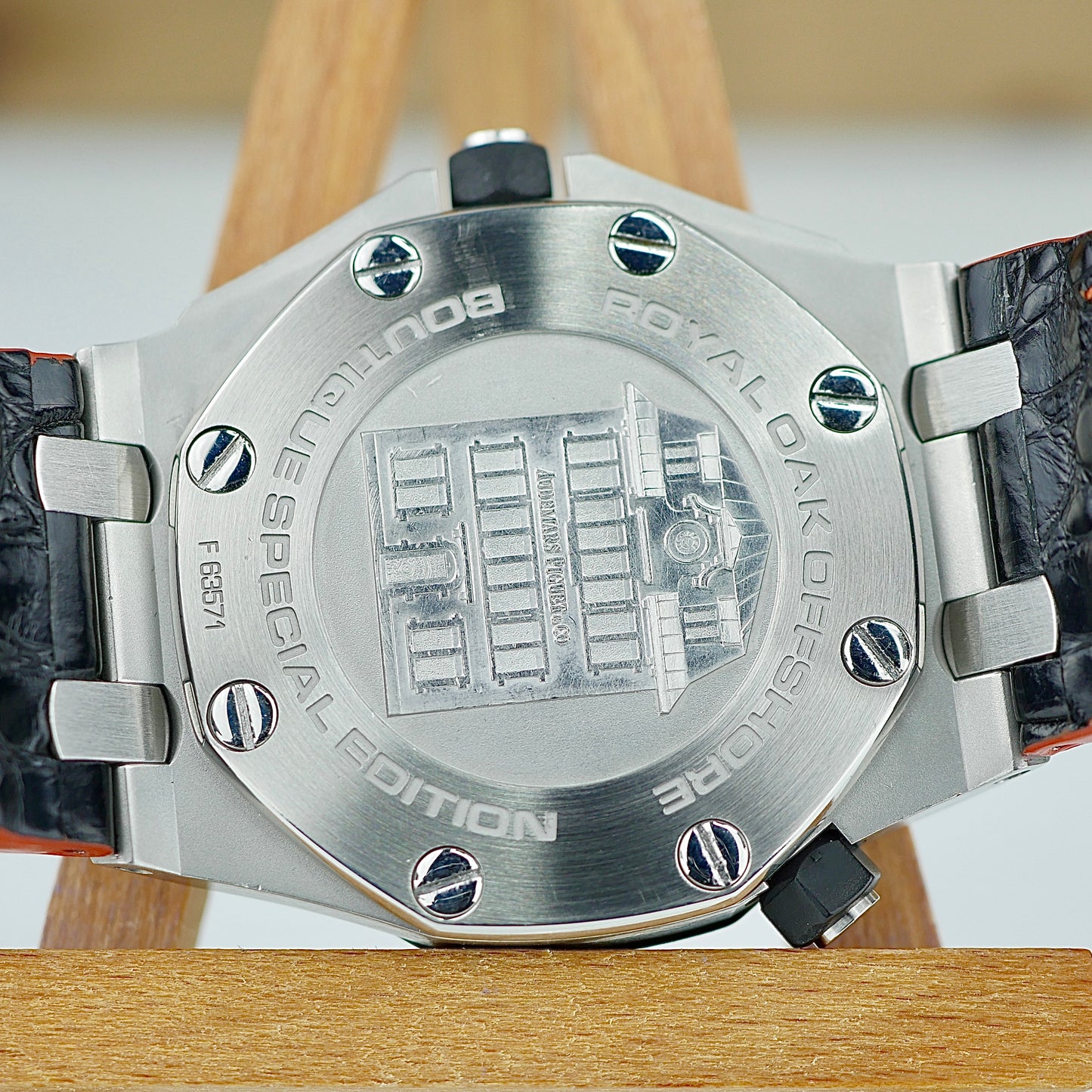 Audemars Piguet - Royal Oak Offshore Diver 42mm