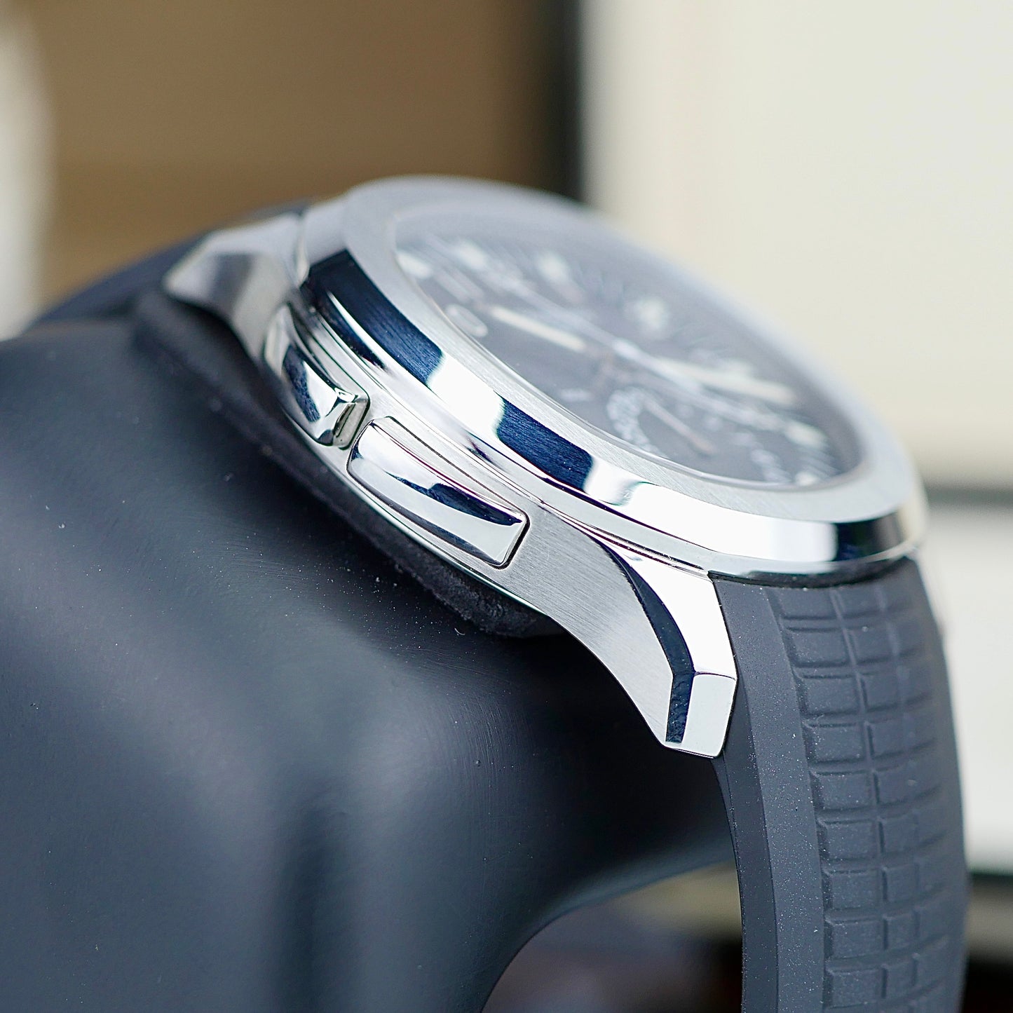 Patek Phillippe Aquanut 5164A Travel Time