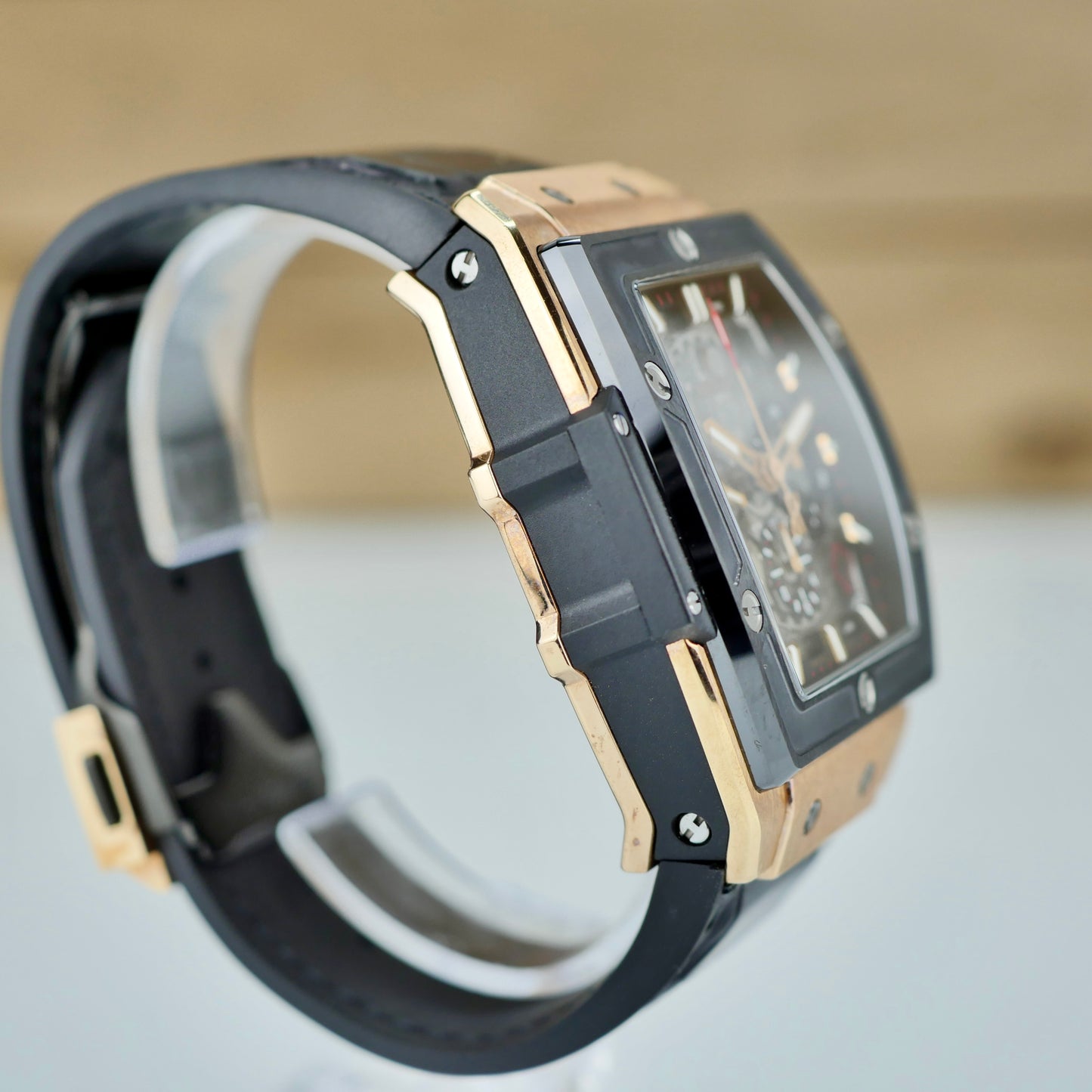 Hublot Spirit of Big Bang King Gold Ceramic – Ref. 601.OM.0183.LR