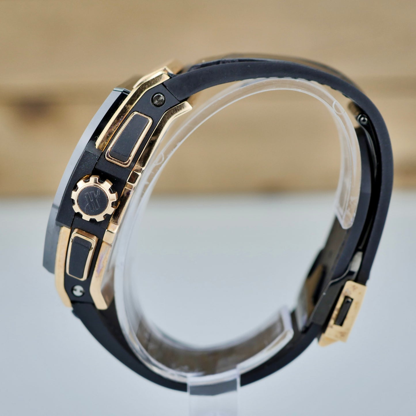 Hublot Spirit of Big Bang King Gold Ceramic – Ref. 601.OM.0183.LR
