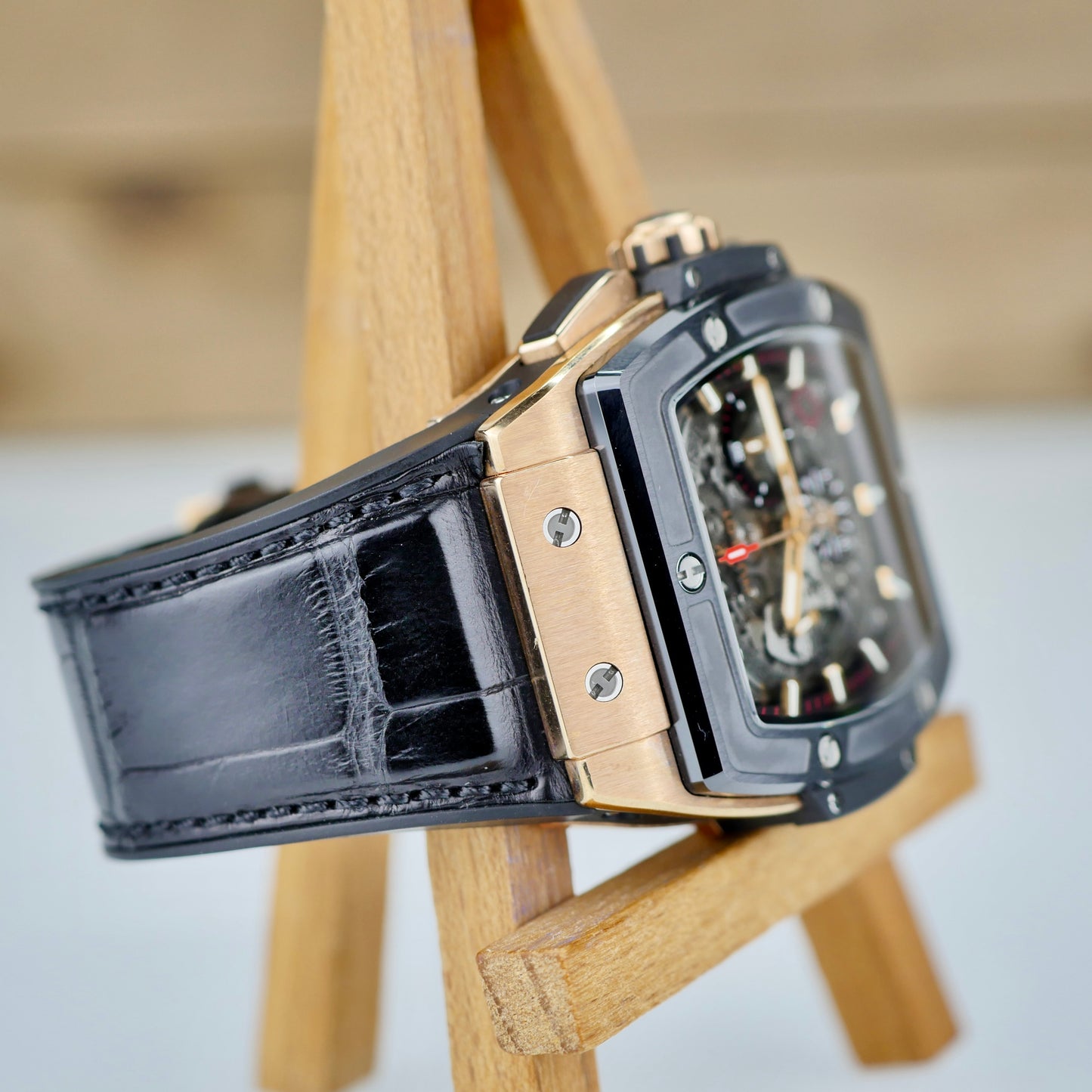 Hublot Spirit of Big Bang King Gold Ceramic – Ref. 601.OM.0183.LR