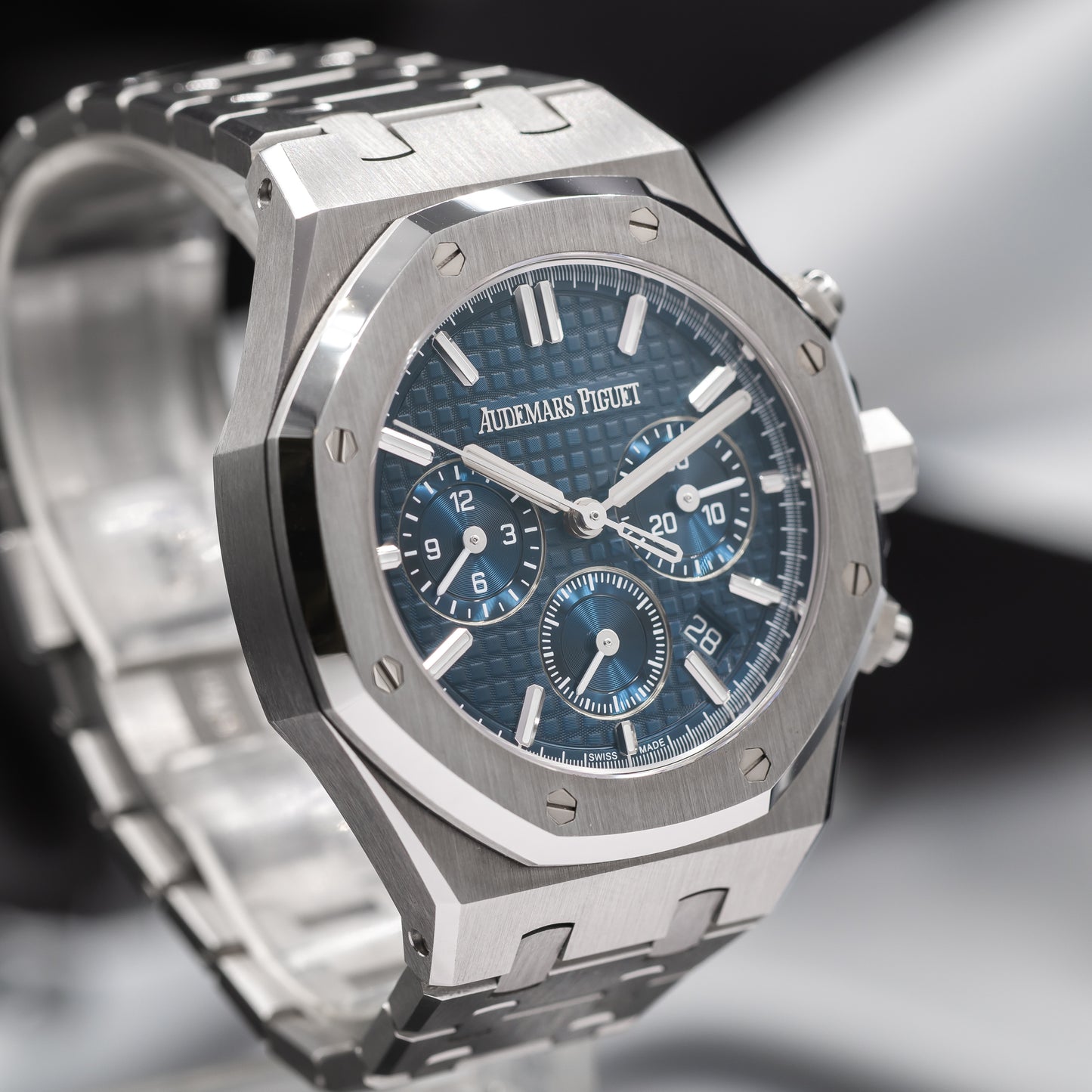 Audemars Piguet Royal Oak Chronograph 26715ST Blue Dial | 2024 Full Set