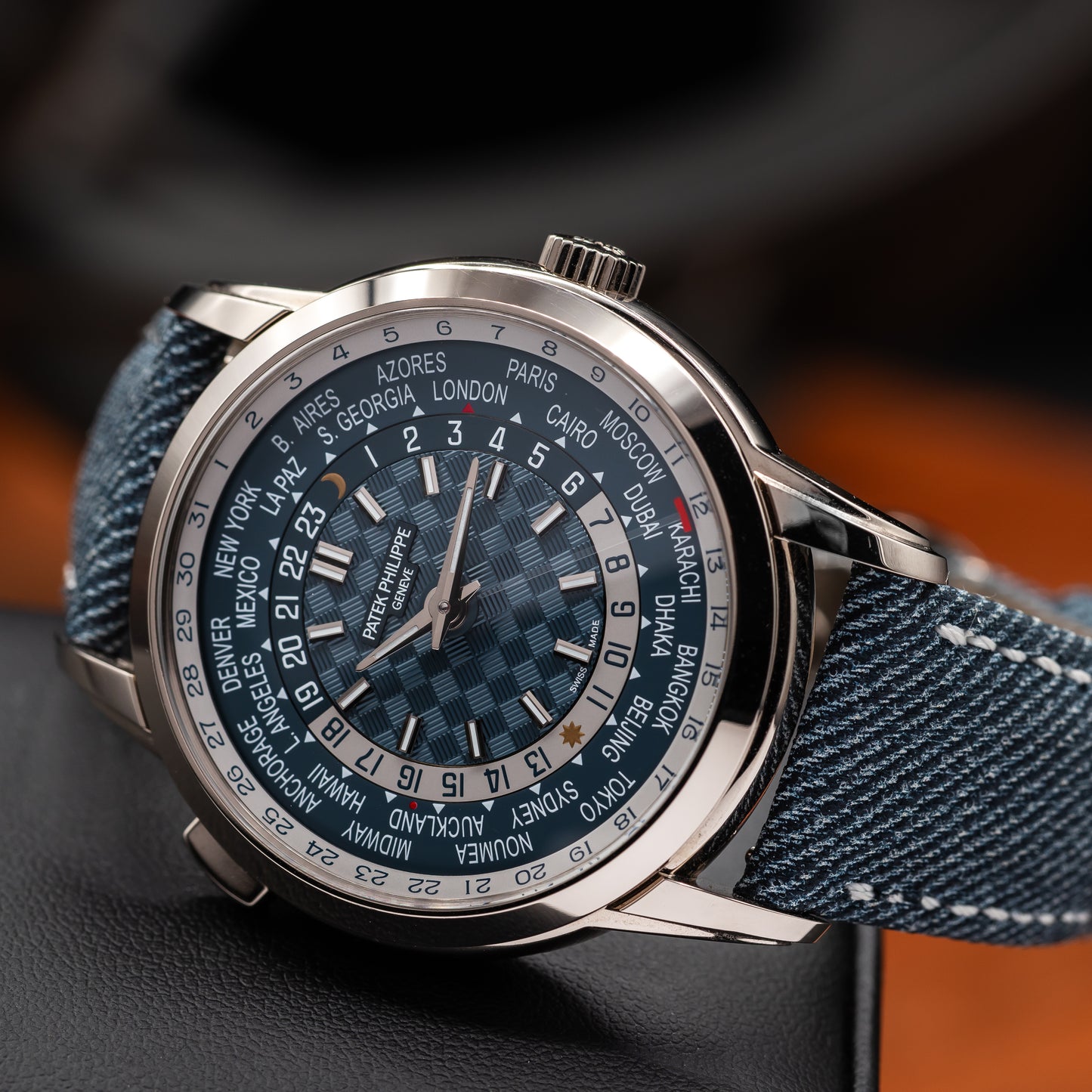 Patek Philippe World Time Date 5330G-001  18K White Gold | 2025 | Excellent Condition | Full Set