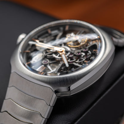 H. Moser Streamliner Tourbillon Skeleton 6814-1200 | 2026 Full Set