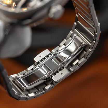 H. Moser Streamliner Tourbillon Skeleton 6814-1200 | 2026 Full Set