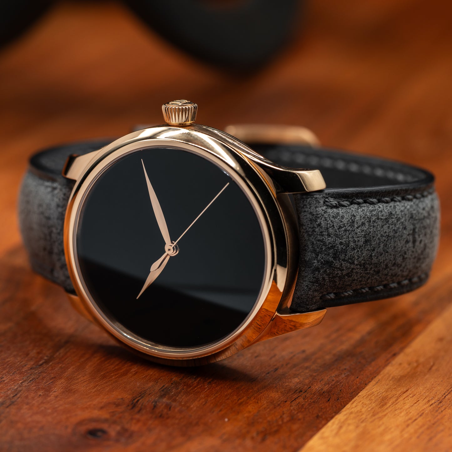 H. Moser Endeavour Concept Vantablack 1200-0412 | 2025 Full Set