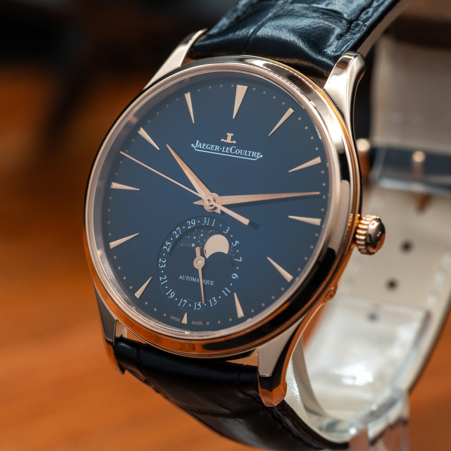 Jaeger-LeCoultre Master Ultra Thin Moon — Pink Gold | Ref. Q1362580 | 2024