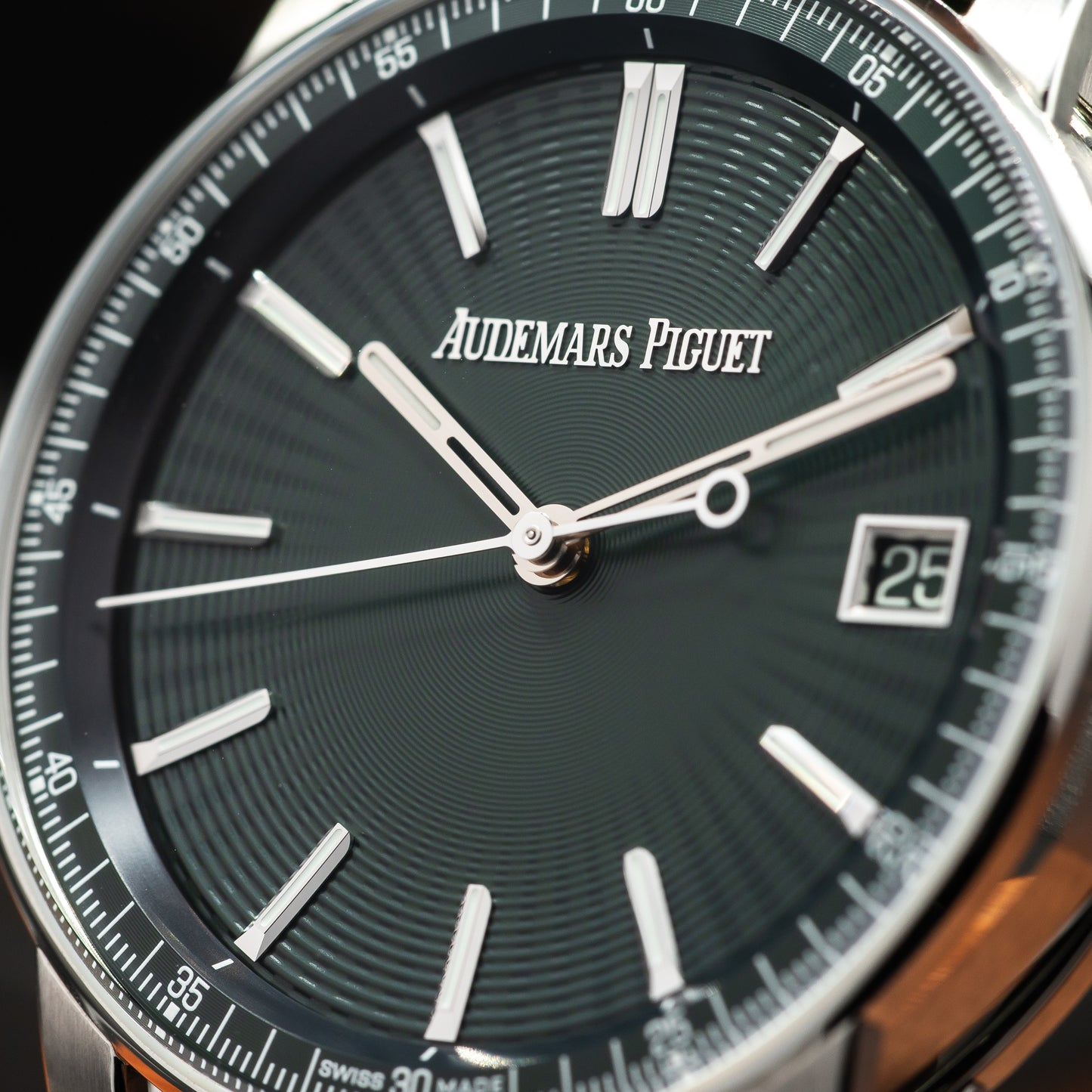 Audemars Piguet Code 11.59 Selfwinding — Stainless Steel | Green Dial | Ref. 15210ST.OO.A056KB.01 | 2025