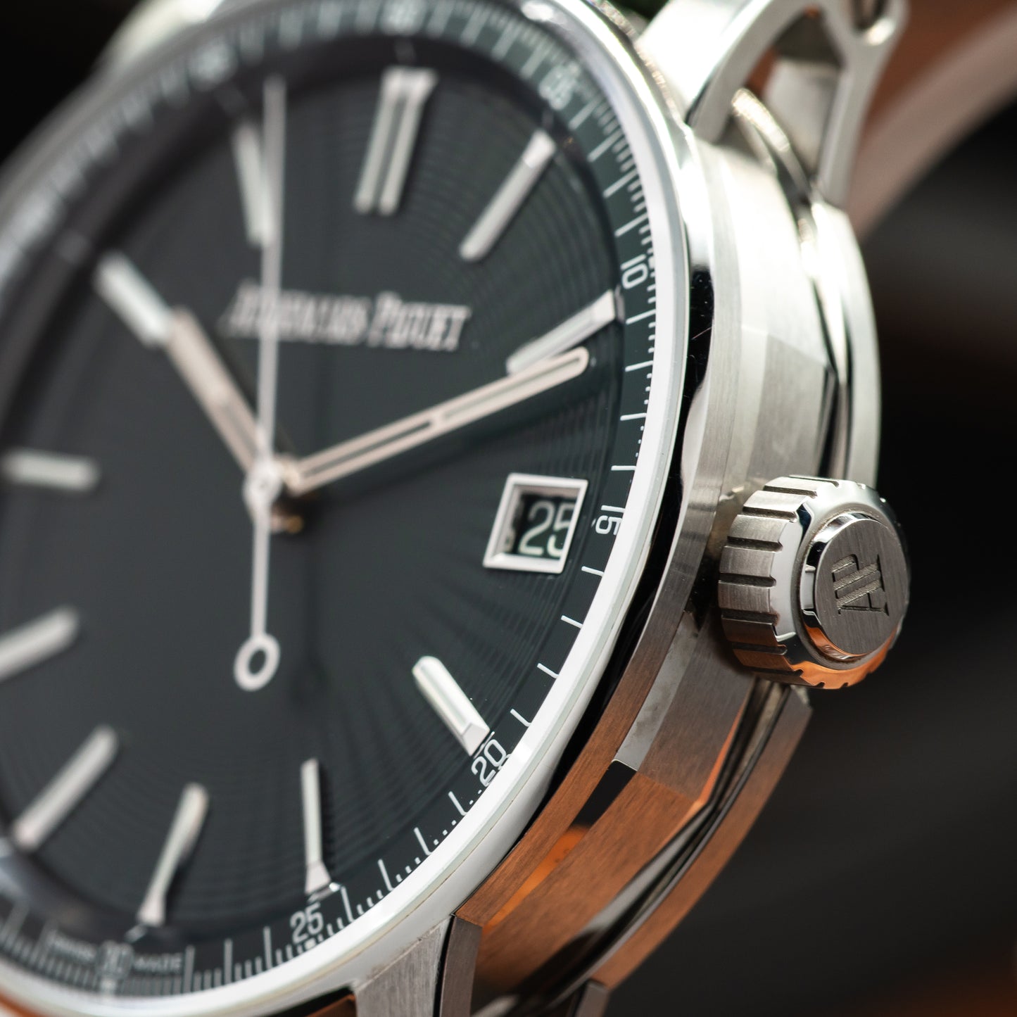 Audemars Piguet Code 11.59 Selfwinding — Stainless Steel | Green Dial | Ref. 15210ST.OO.A056KB.01 | 2025