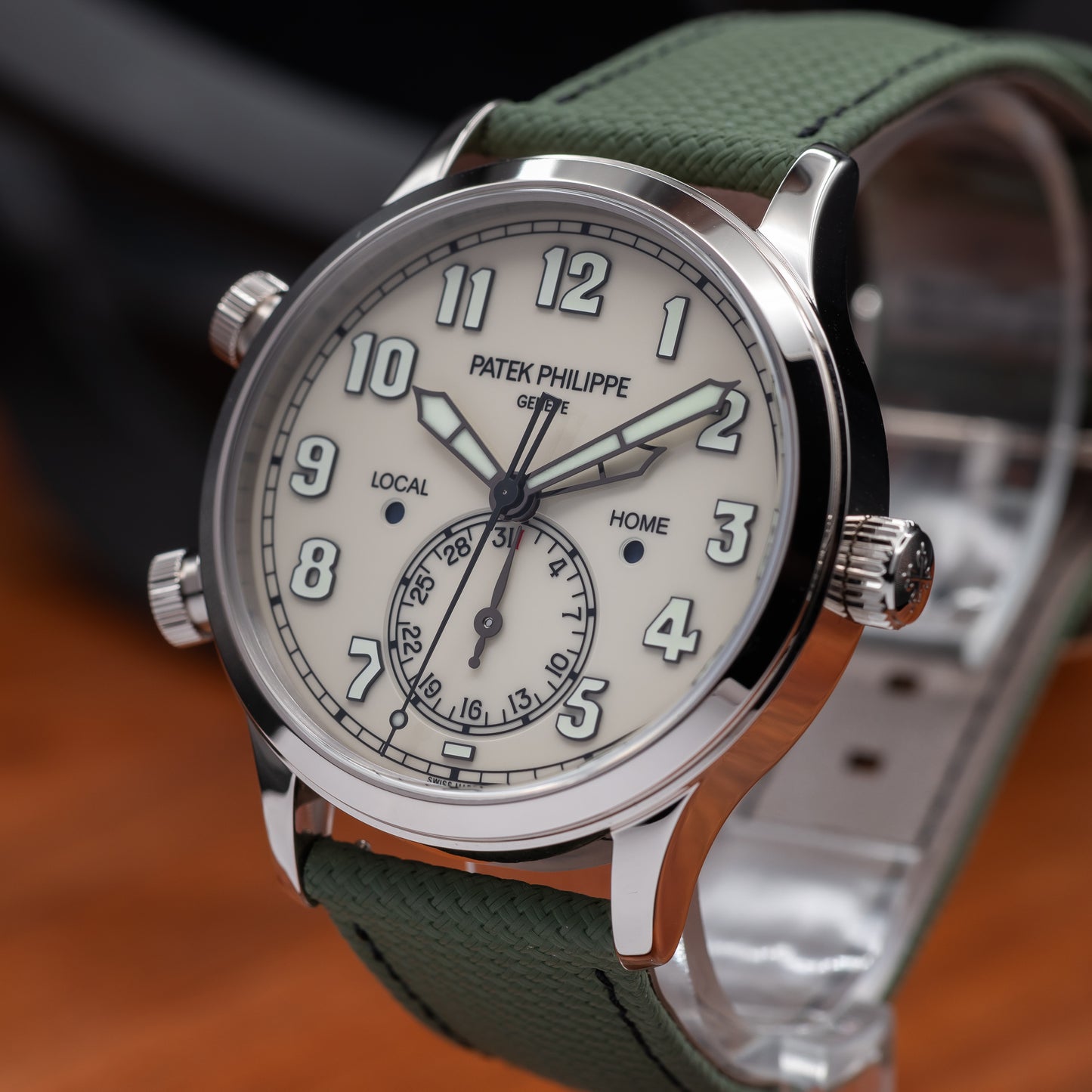 Patek Philippe Calatrava Pilot Travel Time — White Gold | Ivory Dial | Ref. 5524G-010 | 2026