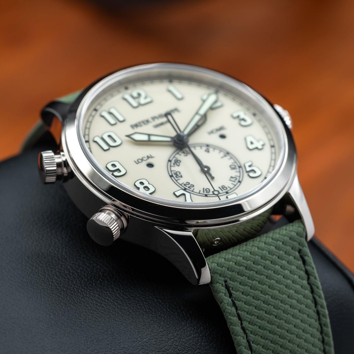Patek Philippe Calatrava Pilot Travel Time — White Gold | Ivory Dial | Ref. 5524G-010 | 2026