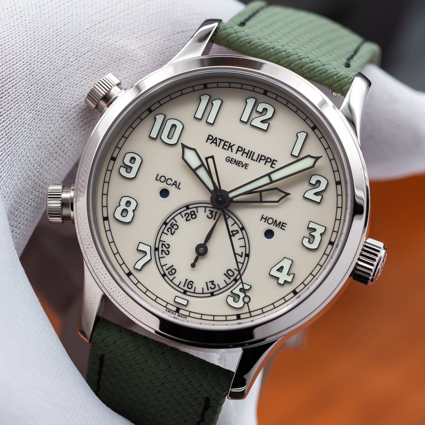 Patek Philippe Calatrava Pilot Travel Time — White Gold | Ivory Dial | Ref. 5524G-010 | 2026