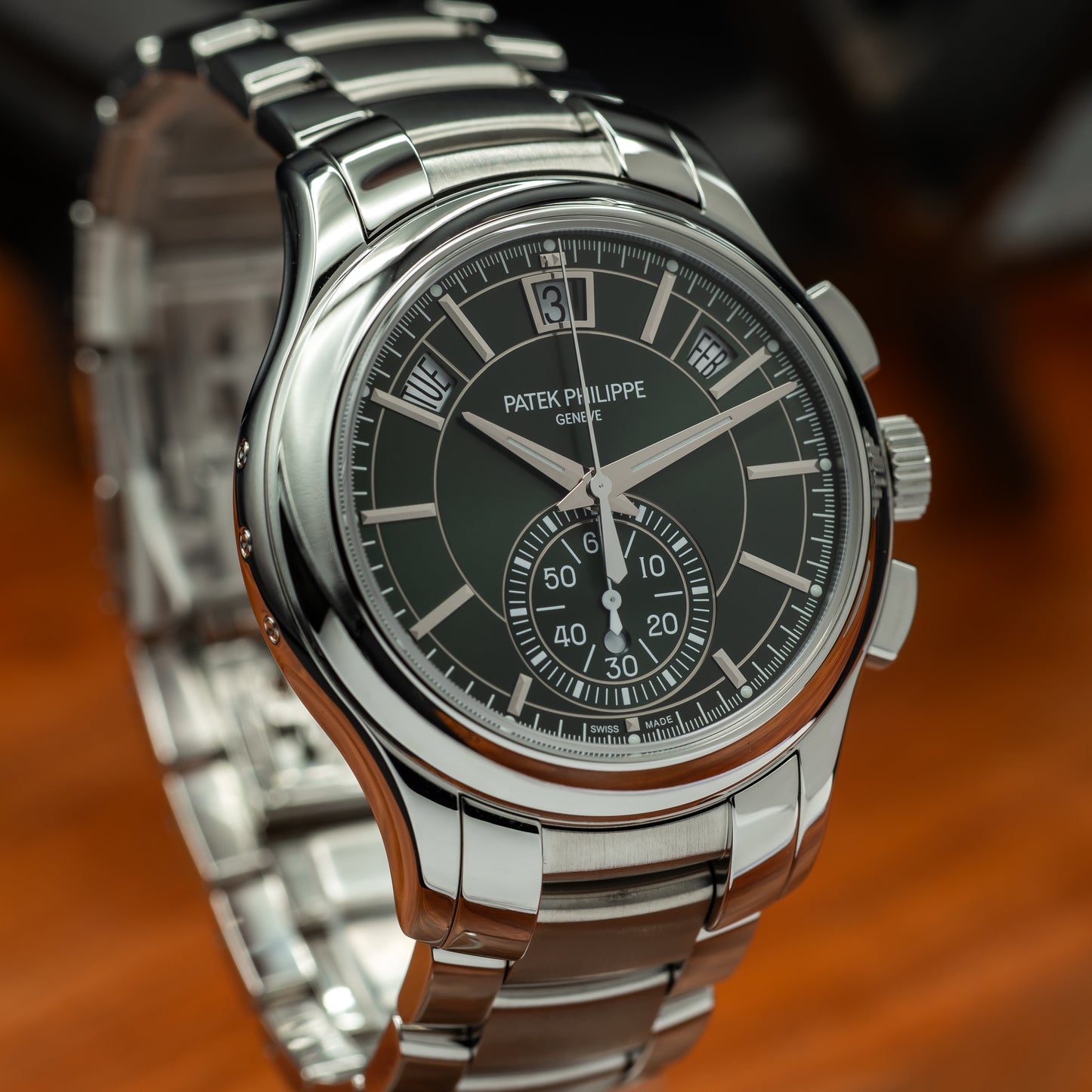 Patek Philippe Flyback Chronograph Annual Calendar — Steel | Olive Green Dial | Ref. 5905/1A-001 | 2026