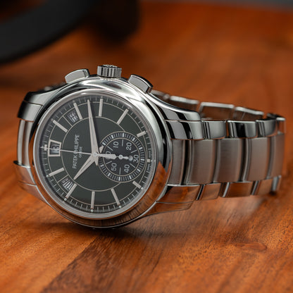 Patek Philippe Flyback Chronograph Annual Calendar — Steel | Olive Green Dial | Ref. 5905/1A-001 | 2026
