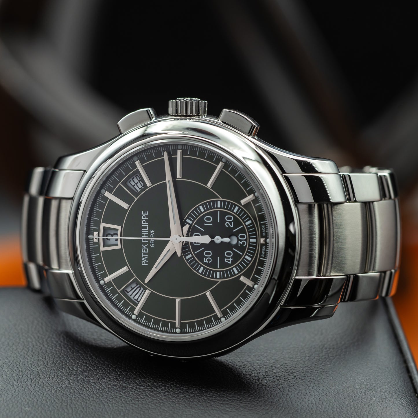 Patek Philippe Flyback Chronograph Annual Calendar — Steel | Olive Green Dial | Ref. 5905/1A-001 | 2026