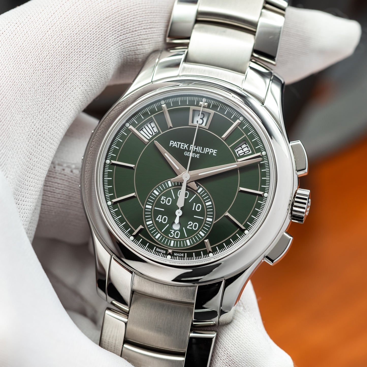 Patek Philippe Flyback Chronograph Annual Calendar — Steel | Olive Green Dial | Ref. 5905/1A-001 | 2026