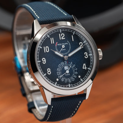 Patek Philippe Calatrava 8-Day, Instantaneous Day-Date — White Gold | Blue Dial | Ref. 5328G-001 | 2026