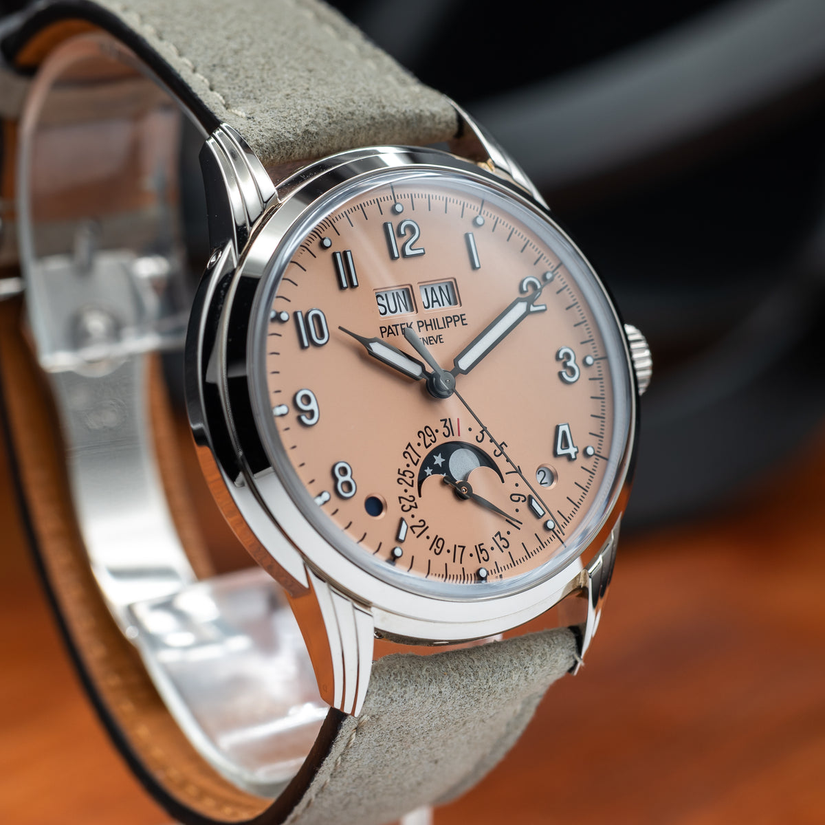 Patek Philippe Perpetual Calendar — White Gold | Rose-Gilt Opaline Dial | Ref. 5320G-011 | 2025