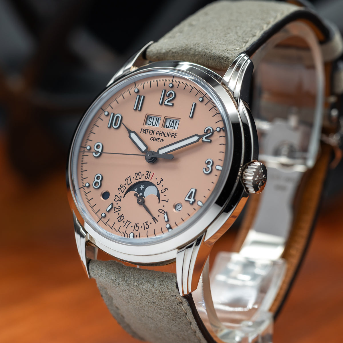 Patek Philippe Perpetual Calendar — White Gold | Rose-Gilt Opaline Dial | Ref. 5320G-011 | 2025