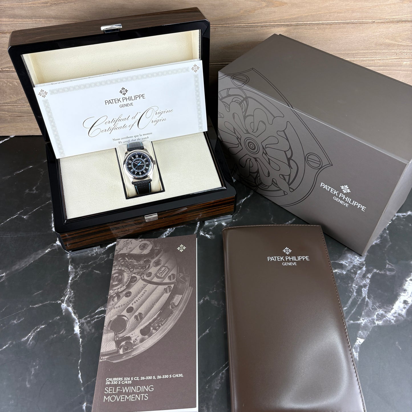 Patek Philippe Calatrava 6007G-011  18K White Gold | 2025 | NEW | Full Set