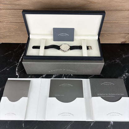 A. Lange & Söhne Saxonia Thin 211.026  18K White Gold | 40mm | 2021 | One Owner | Full Set
