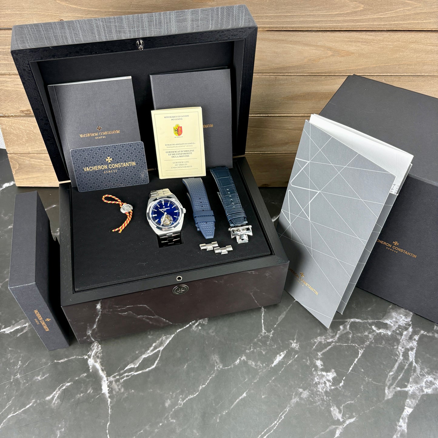 Vacheron Constantin Overseas Chronograph 6000V/110A-B544  Stainless Steel | Blue Dial | 2020 | Unpolished | Full Set | Serviced 2025