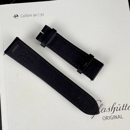 Glashütte Original PanoMaticLunar 1-90-02-45-35-62  Red Gold | 2023 | Full Set | Buckle Version | Additional Straps Included