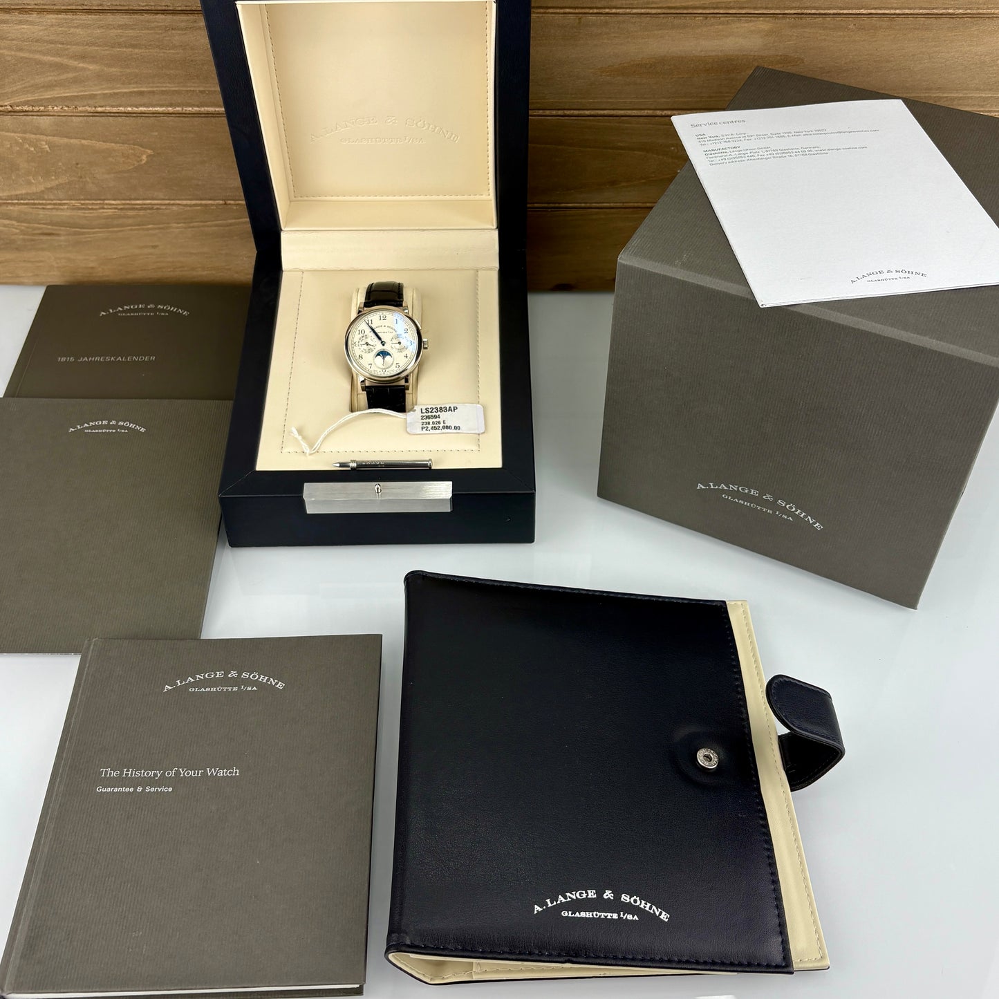 A. Lange &amp; Söhne 1815 Annual Calendar Ref. 238.026 — White Gold | Full Set