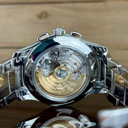 Patek Philippe 5905/1A-001 Annual Calendar Chronograph &  2023 & Mint FULL SET