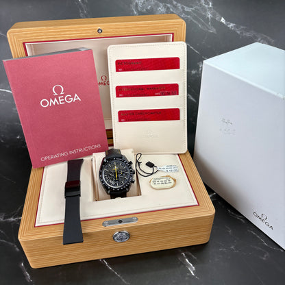 Omega Speedmaster Dark Side of the Moon 310.92.44.50.01.001 – Black Ceramic | 44.25 mm | 2025 | Like New | Full Set