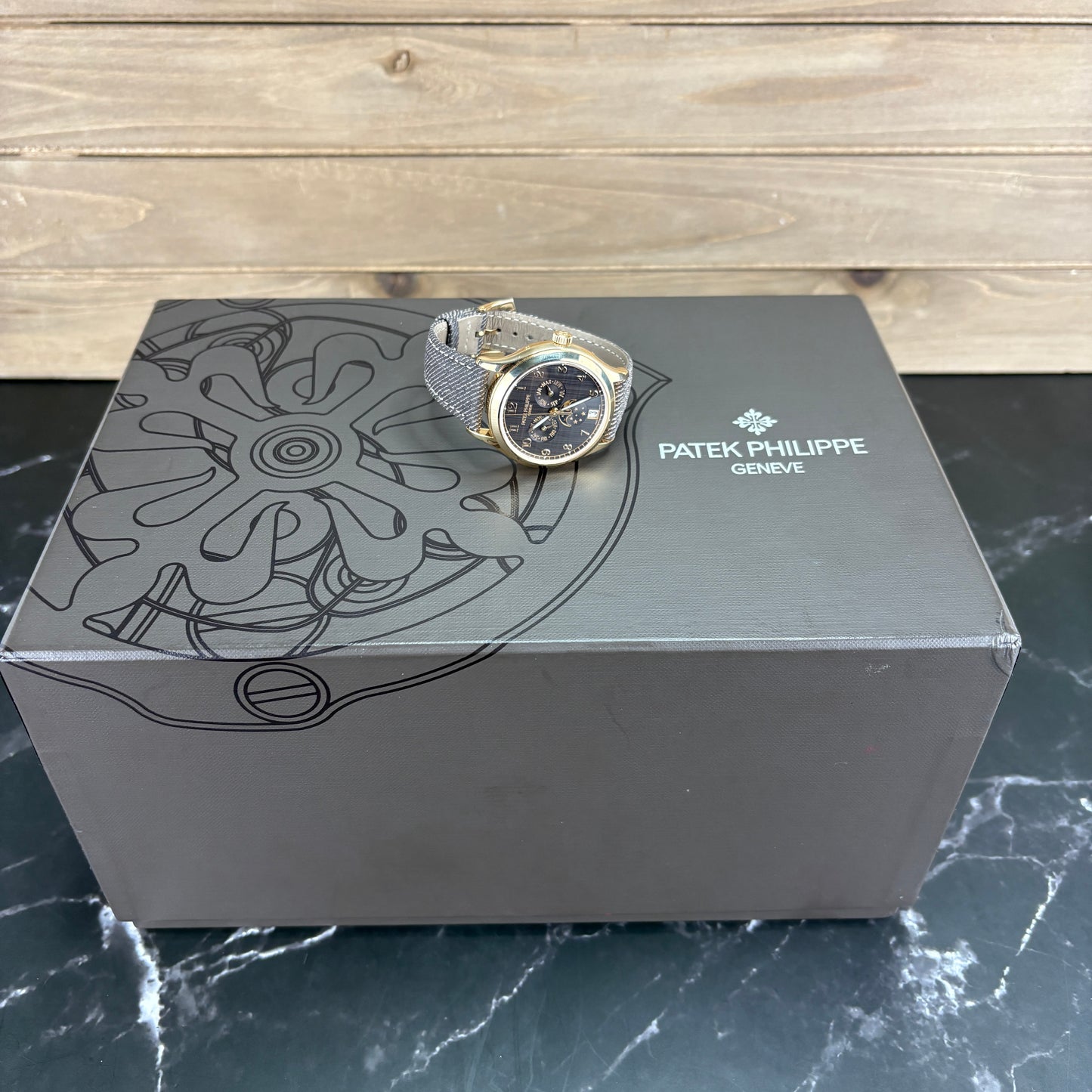 Patek Philippe Annual Calendar 4946R – 18K Rose Gold | 2025 | Excellent Condition | Full Set