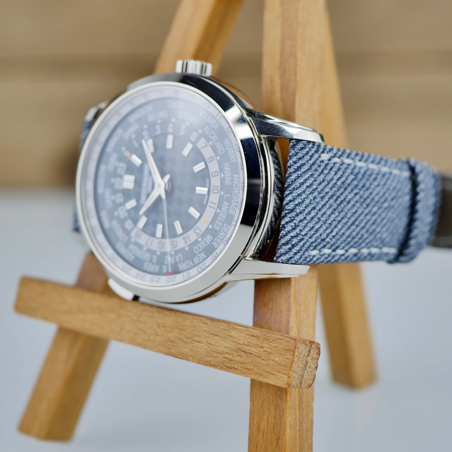 Patek Philippe 5330G-001 — World Time with Date | 2025 Brand New Full Set