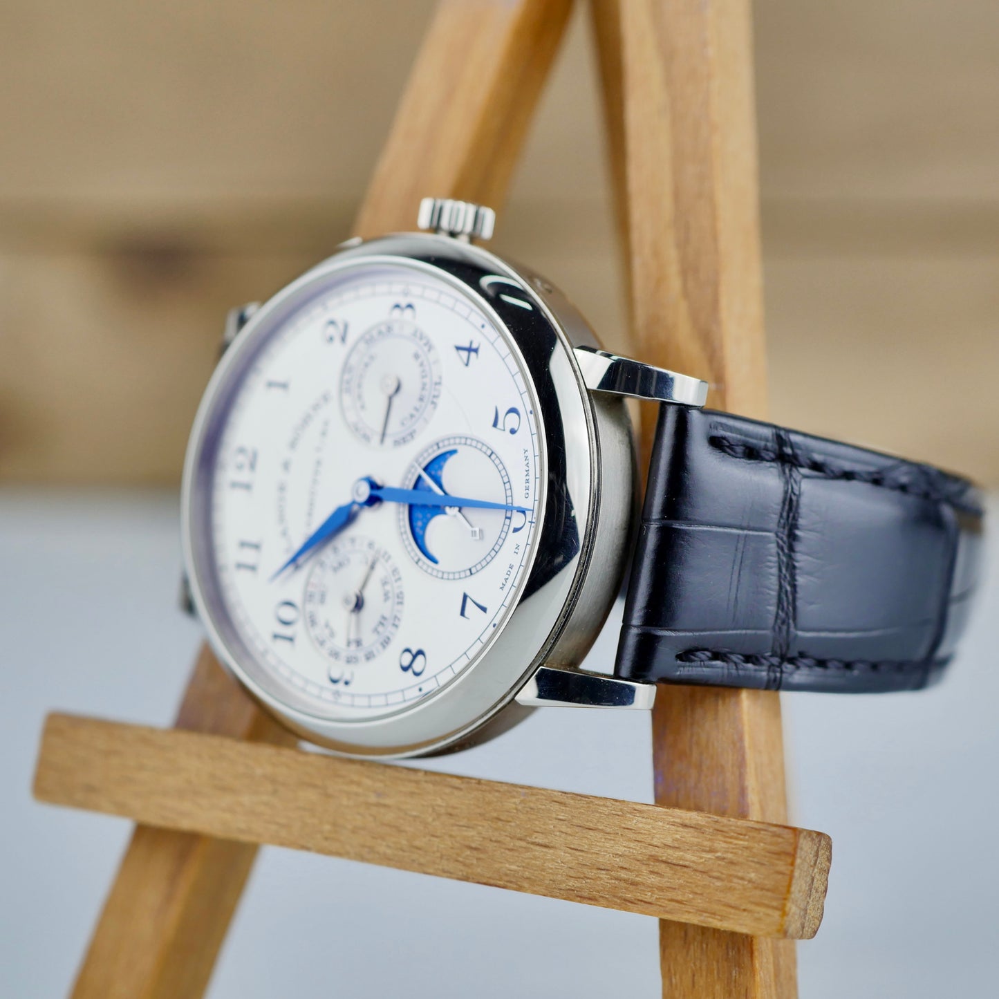A. Lange &amp; Söhne 1815 Annual Calendar Ref. 238.026 — White Gold | Full Set