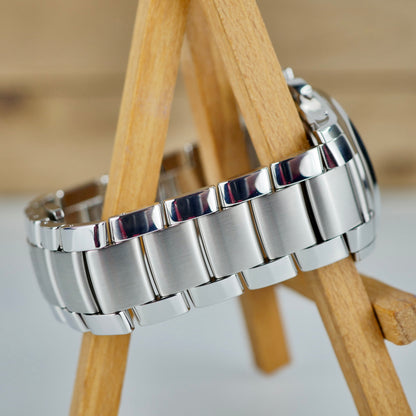 Patek Philippe 5905/1A-001 Annual Calendar Chronograph &  2023 & Mint FULL SET