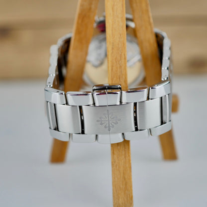 Patek Philippe 5905/1A-001 Annual Calendar Chronograph &  2023 & Mint FULL SET