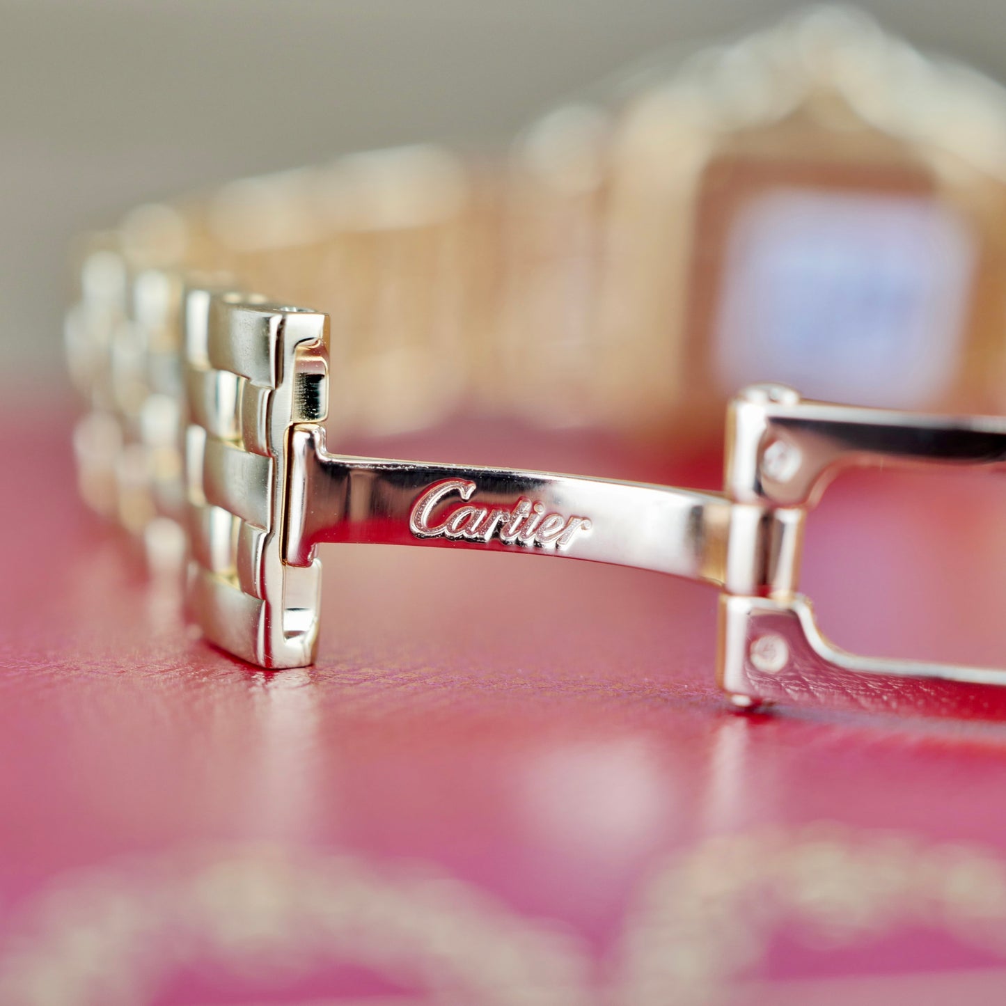 Cartier Panthère de Cartier WGPN0059 – 18 K Yellow Gold | Small Model | Silver Dial | Brand New