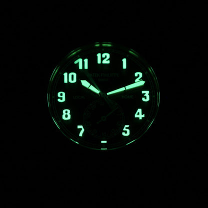 Patek Philippe Calatrava Pilot Travel Time 5524R-001 – 18K Rose Gold | Brown Sunburst Dial | 2022 | Excellent Condition | Full Set