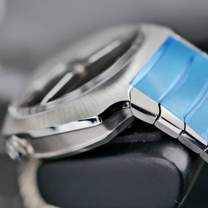 H. Moser & Cie. Streamliner Perpetual Calendar 6812-1200 – Stainless Steel | Brand New | 2022 | Full Stickers