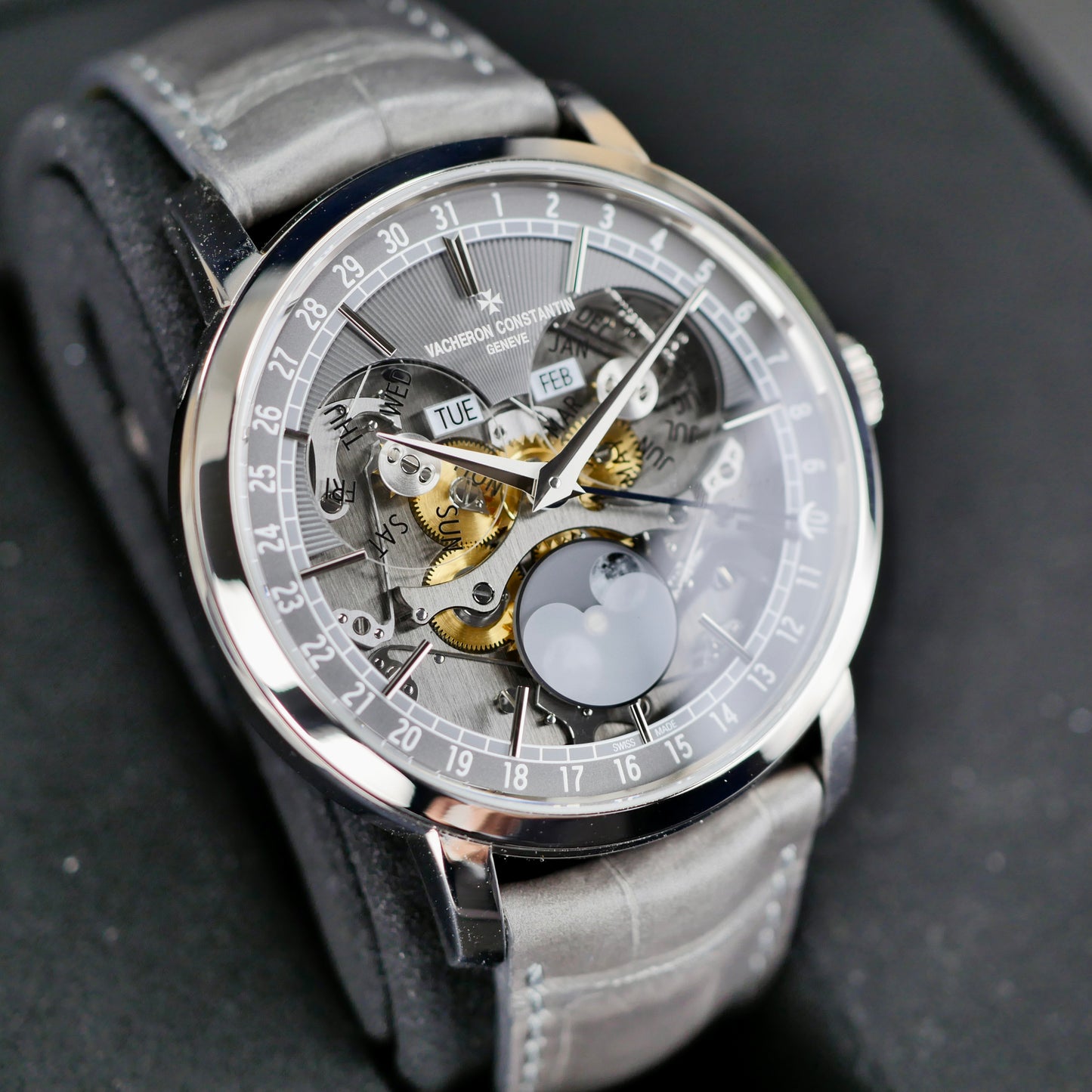 Vacheron Constantin Traditionnelle Complete Calendar Openface 4020T/000G-B655 – 18K White Gold | 2022 | Mint | Full Set