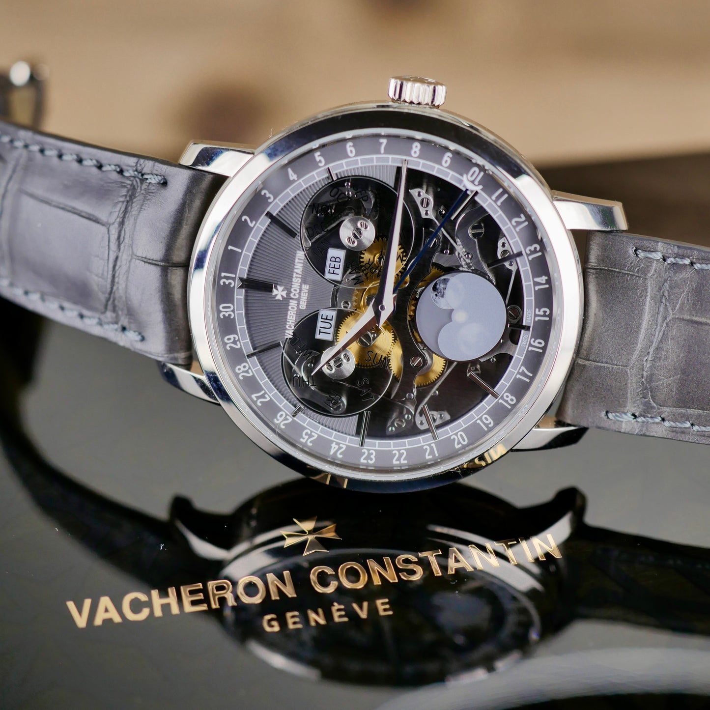 Vacheron Constantin Traditionnelle Complete Calendar Openface 4020T/000G-B655 – 18K White Gold | 2022 | Mint | Full Set