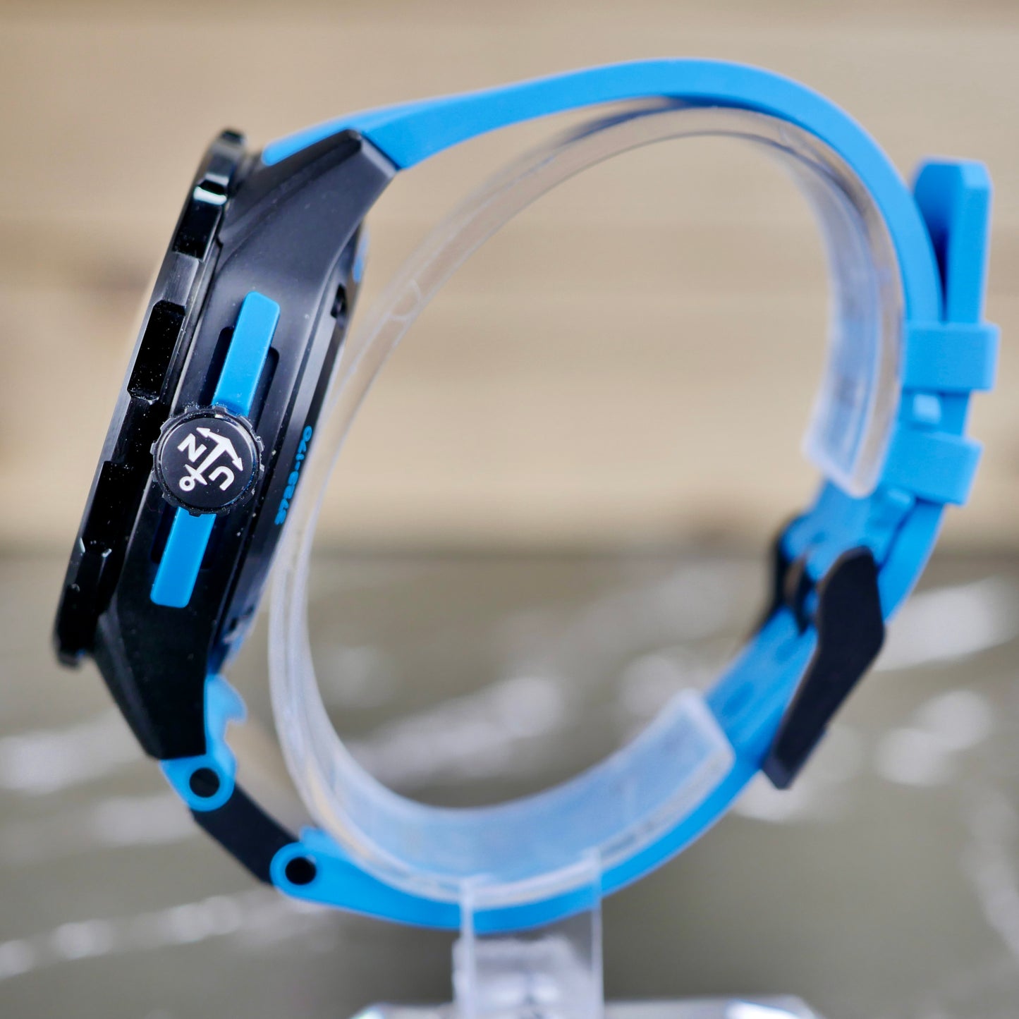 Ulysse Nardin Diver X Skeleton Azure 3723-170-2B/3A – Titanium | 44mm | 2023 | Brand New | Full Set