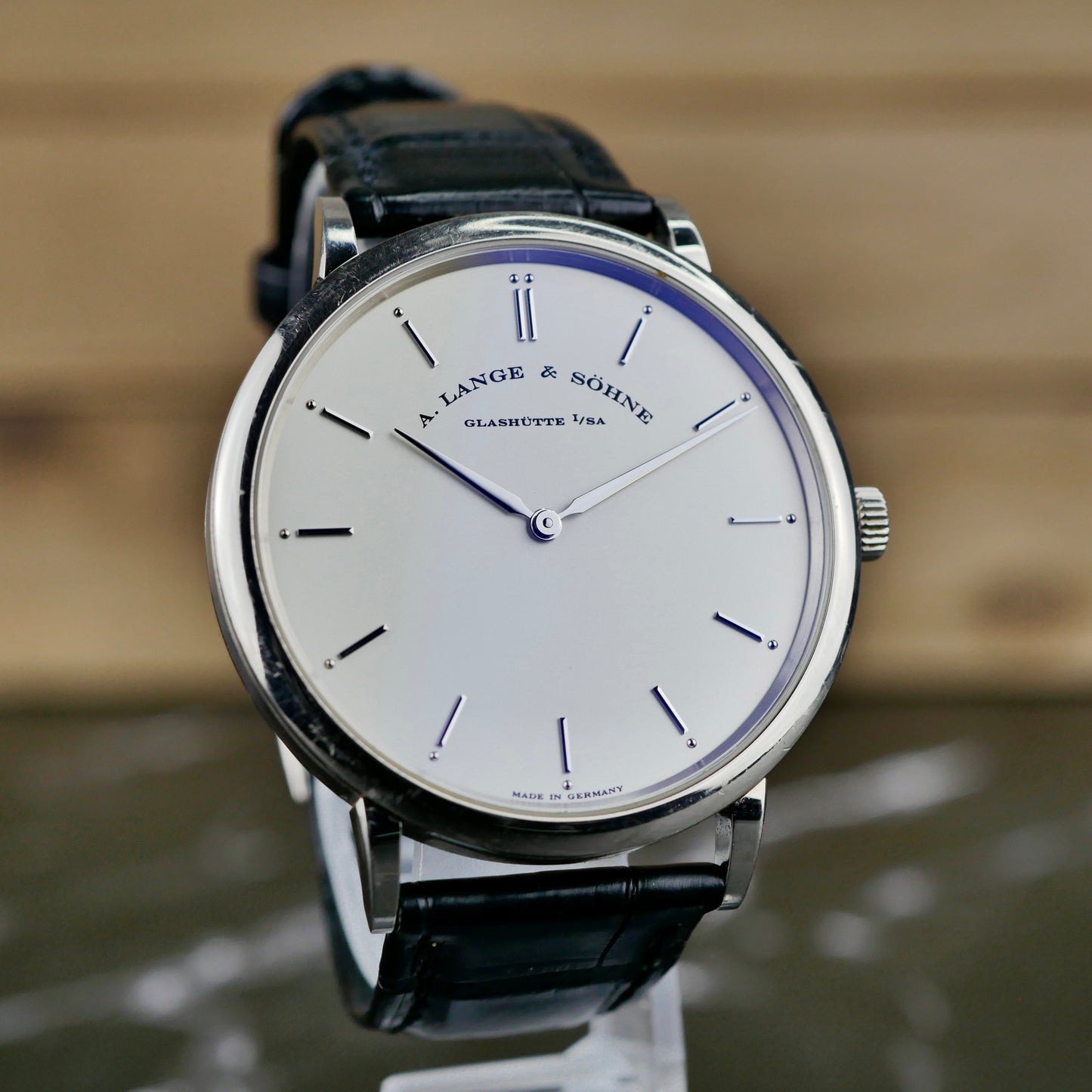 A. Lange & Söhne Saxonia Thin 211.026  18K White Gold | 40mm | 2021 | One Owner | Full Set