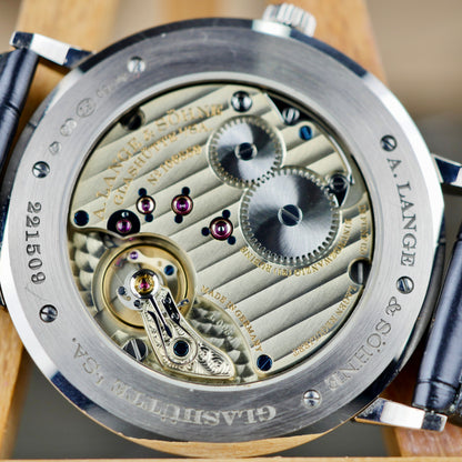 A. Lange & Söhne Saxonia Thin 211.026  18K White Gold | 40mm | 2021 | One Owner | Full Set