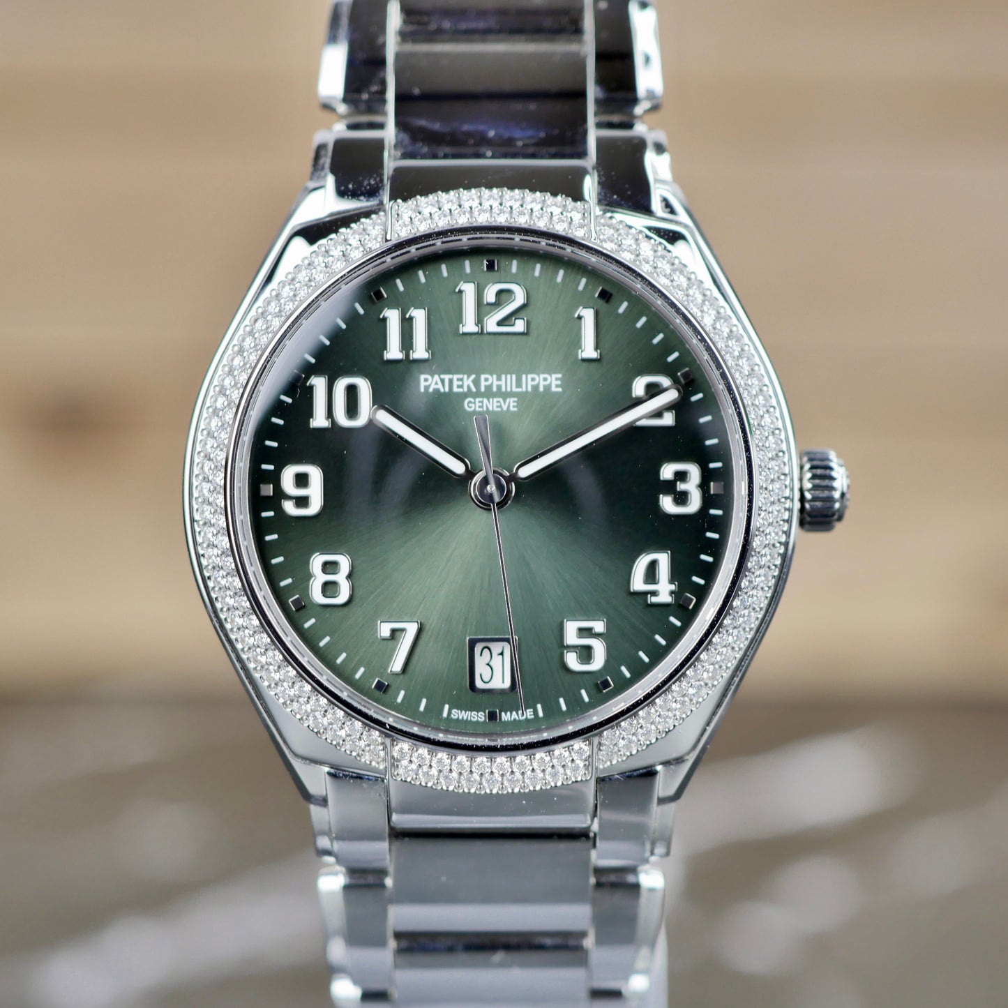 Patek Philippe Twenty~4 Automatic 7300/1200A-011  Stainless Steel | Green Dial | 01/2025 | Mint Condition | Full Set